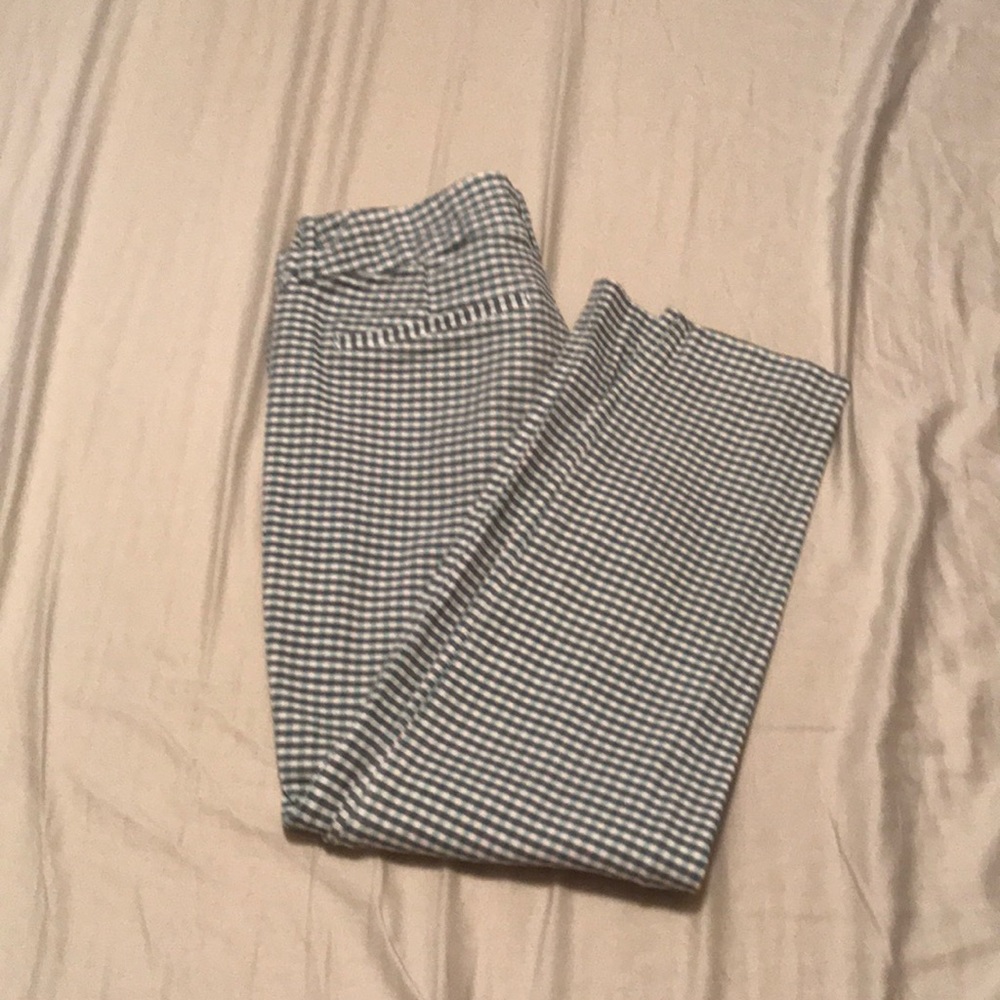 Pixie capris